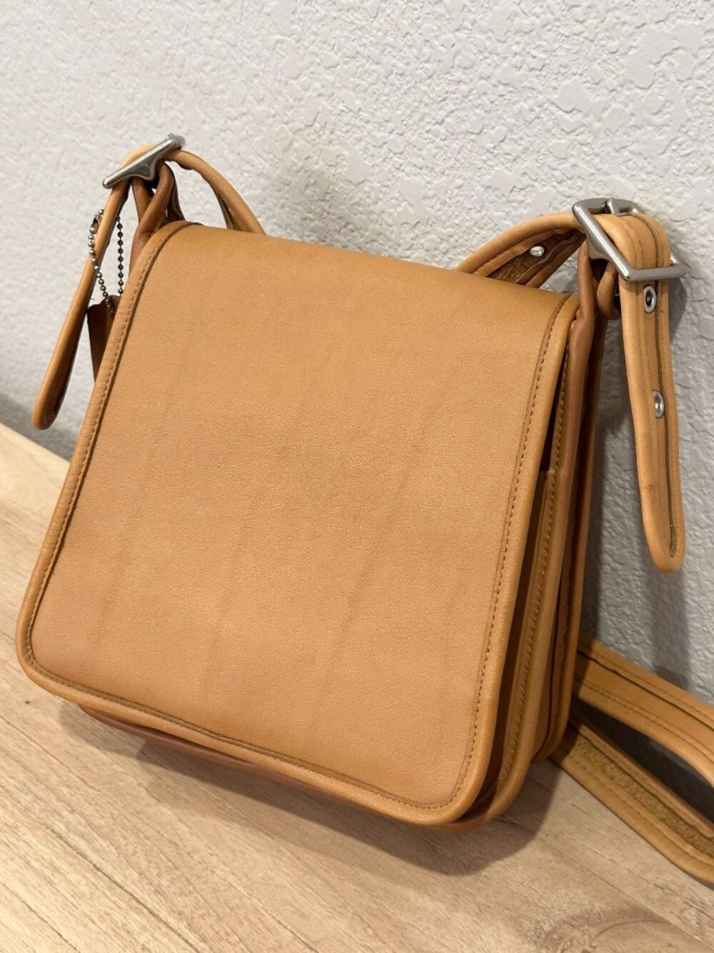 COACH Legacy Medium Studio Flap - Camel Leather - Y2K - style #9145 - Picture 2 of 14